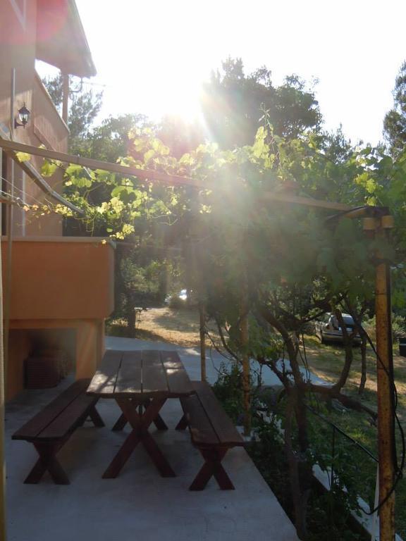 Hodak Apartment Nerezine Exterior foto