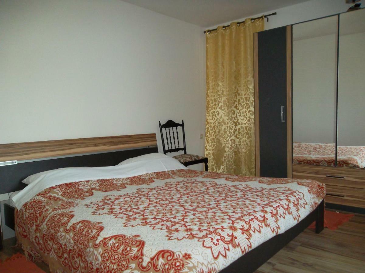 Hodak Apartment Nerezine Exterior foto