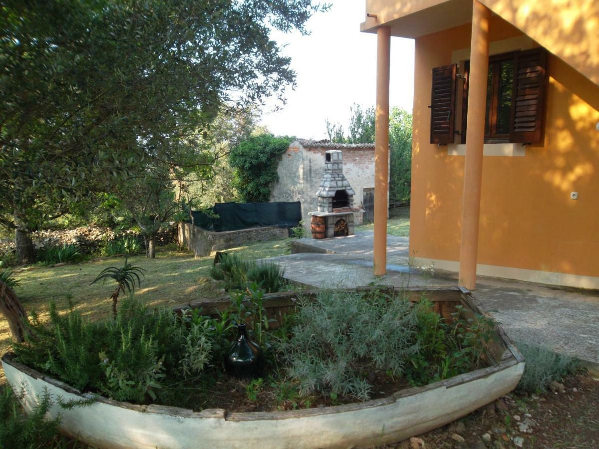 Hodak Apartment Nerezine Exterior foto